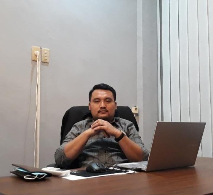 Paulus Purba, S.H.